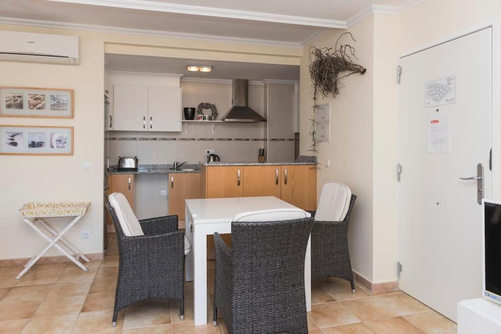 Casa Junto Golf La Sella Y Centro Budista Sakya Muntanya la Sella Esterno foto